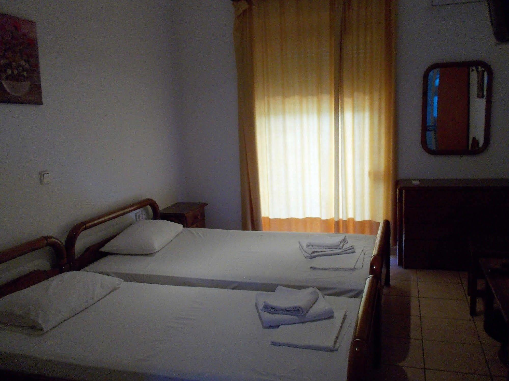 The Village Igoumenitsa Bagian luar foto